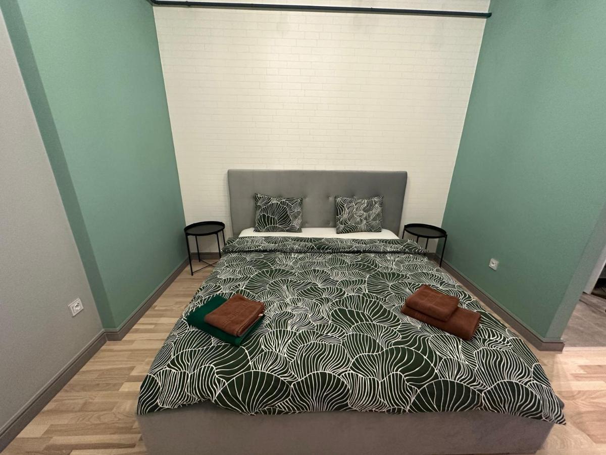 Industrial Touch - Designed Apartment Iasi Ngoại thất bức ảnh