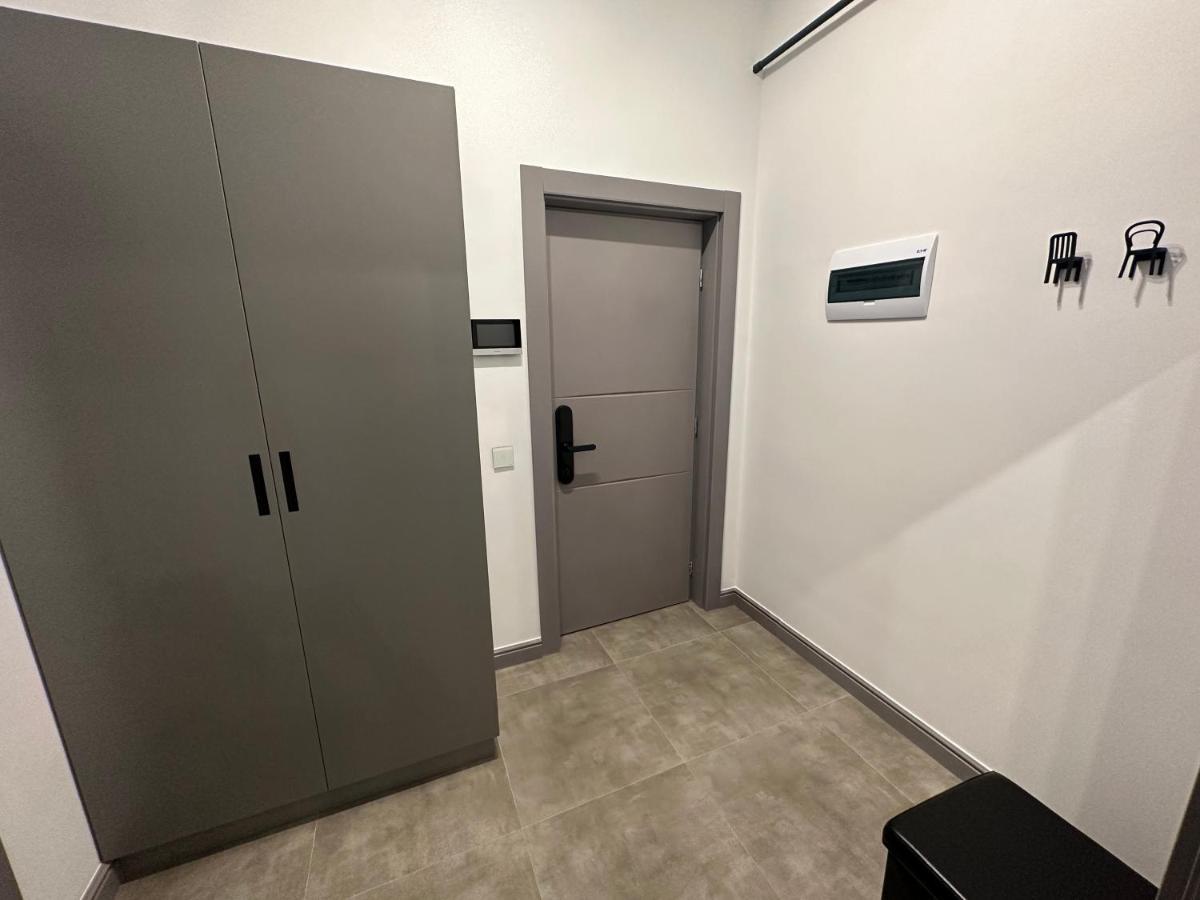 Industrial Touch - Designed Apartment Iasi Ngoại thất bức ảnh